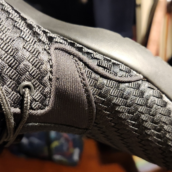 Jordan Basket Weave Sneakers - Picture 10 of 16